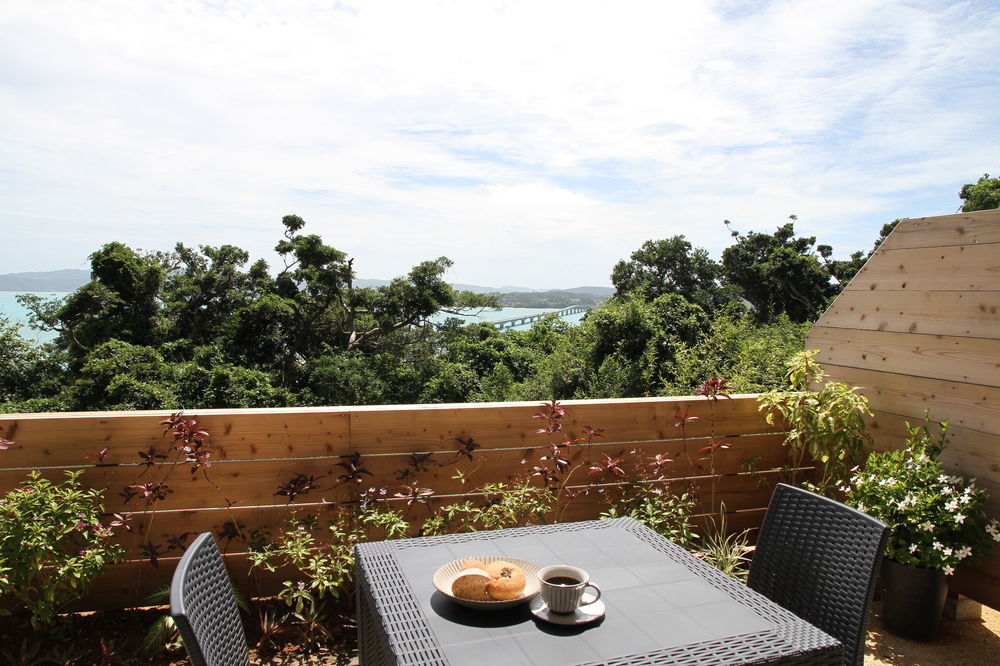 Ocean Hills Kouri Hotel Nakijin Exterior foto